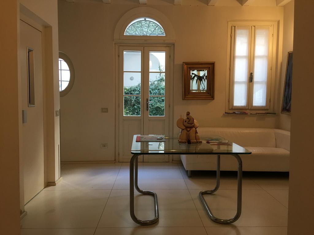 Domus Nova Residenza Il B&B Mantua Exterior foto