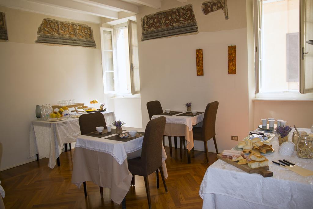 Domus Nova Residenza Il B&B Mantua Exterior foto